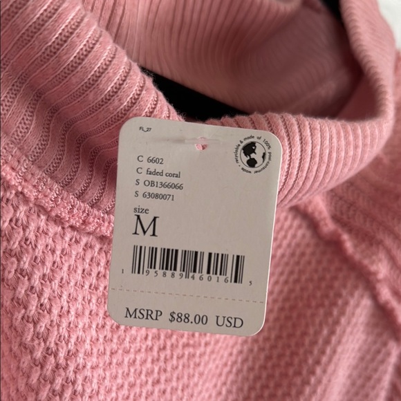 Free People We The Free She's A Keeper Coral Cowl Mock Neck Sweater Sz Med NWT - Picture 14 of 17